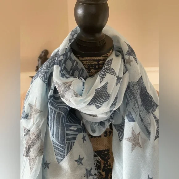 Stars scarf - Picture 3 of 5